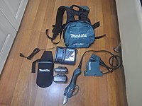 Makita DUP361RM2 Akülü/Şarjlı Budama Makası