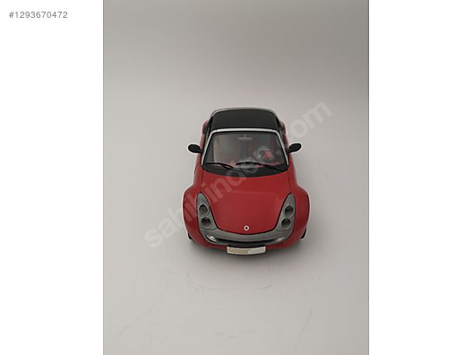 Bburago Diecast Model 1:18 Smart Araba - 1293670472