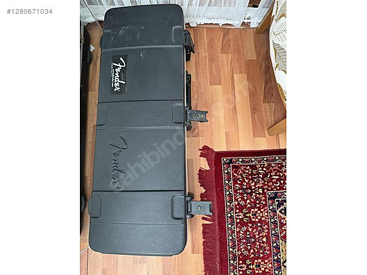 İkinci El ve Sıfır Alışveriş / Müzik / Müzik Aletleri / Telli Çalgılar / Gitar / Elektro