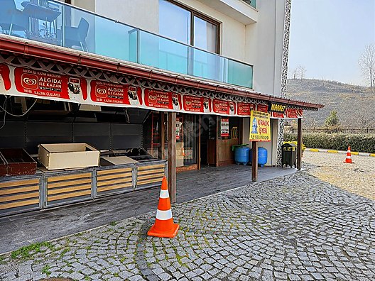 CİCİBABA'DAN ÇAKIR RESİDANCE'DE KİRALIK HAZIR 90M2 MARKET #1227671740