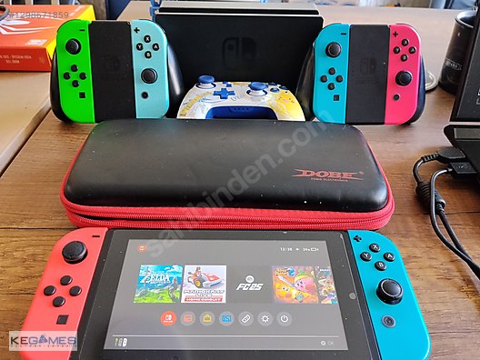 Nintendo Switch V1 Yazılımsal Kırık 256 GB 50 Adet Oyun Full Set
