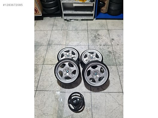 Solido Diecast Model 1:18 BMW Araba