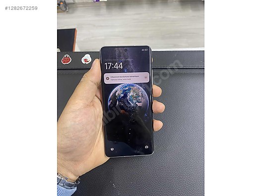 Used & Brand New Items / Cell Phones & Accessories / Cell Phones / Xiaomi / 12