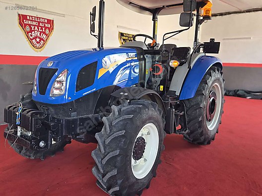 Machinery / Agricultural Machines / Tractors / New Holland / T4.70S