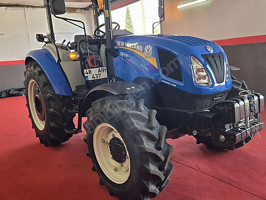 Machinery / Agricultural Machines / Tractors / New Holland / T4.70S