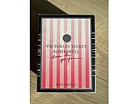 Victoria's Secret Bombshell