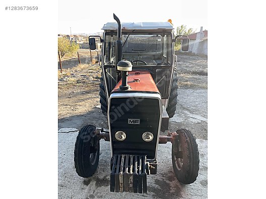 Machinery / Agricultural Machines / Tractors / Massey Ferguson / 285
