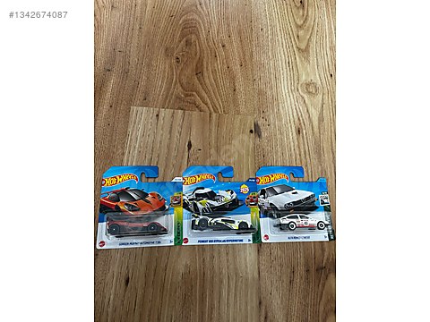 ウエルカムボード　UK-W7 GORDON MURRAY / PEUGEOT 9X8 HYPERCAR / ALFA ROMEO GTV6 HOTWHEELS
