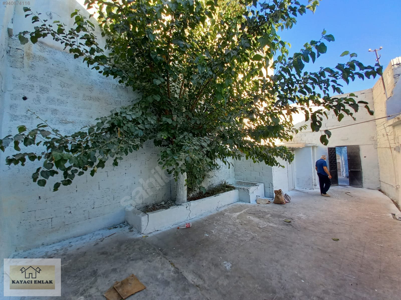 KİLİS TEKKE CAMİ ARKASINDA SATLIK 2 KATLI MÜSTAKİL BAHÇELİ EV Satılık