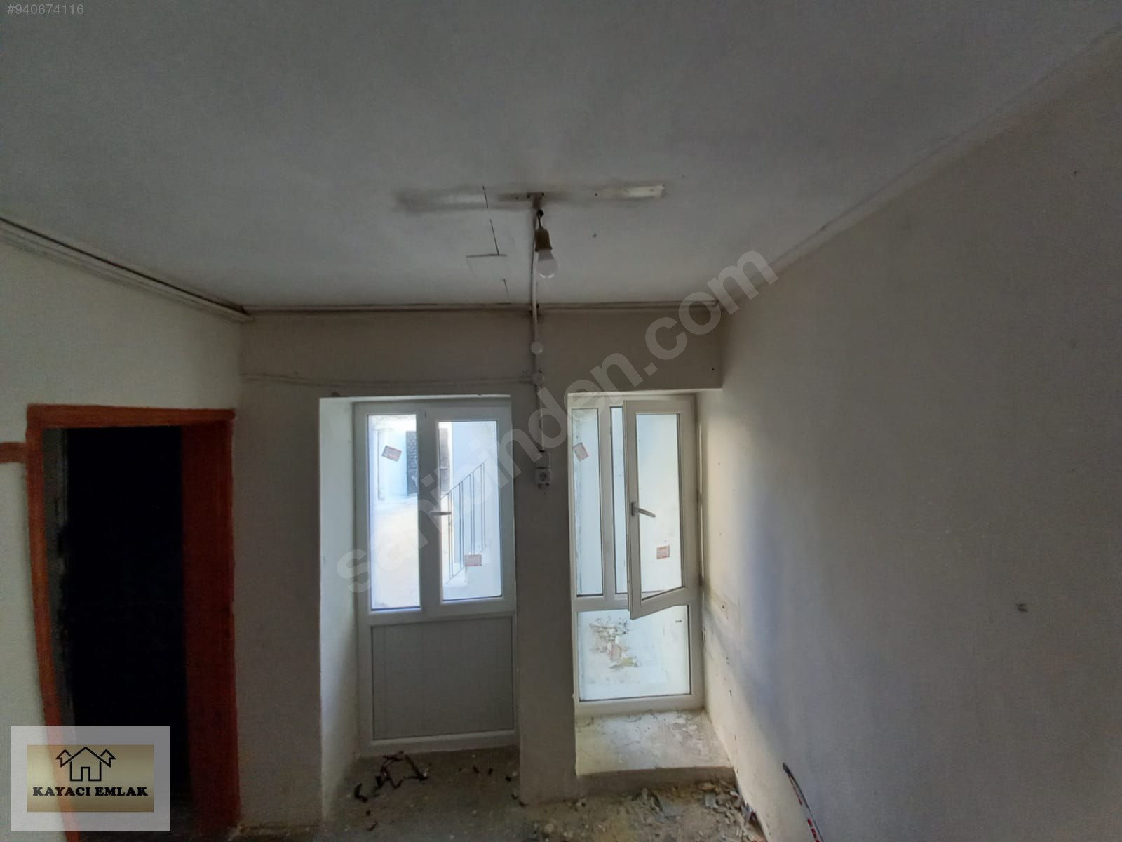 KİLİS TEKKE CAMİ ARKASINDA SATLIK 2 KATLI MÜSTAKİL BAHÇELİ EV Satılık