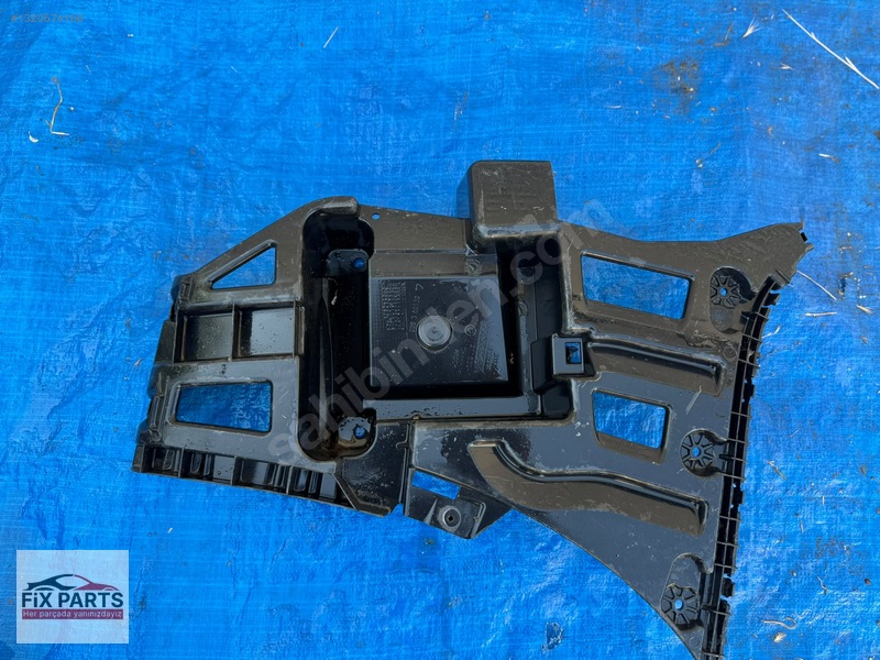 BMW X1 Tampon Tutacağı