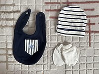 Bebek şapka önlük eldiven