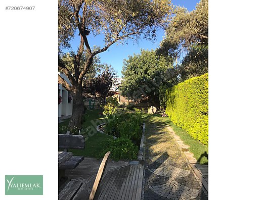 Emlak Ofisinden Satılık 5+1, 240 m² Müstakil Ev 12.000.000 TL�ye
