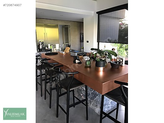 Emlak Ofisinden Satılık 5+1, 240 m² Müstakil Ev 12.000.000 TL�ye