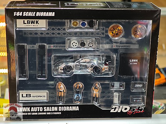 Inno64 Diecast Model 1:64 Porsche Araba - 1279674917