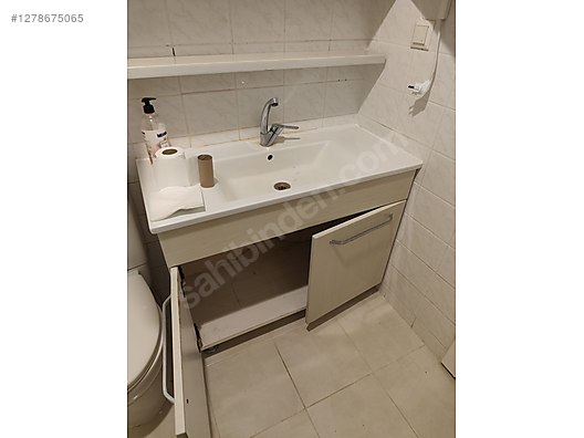 Used & Brand New Items / Garden & Home Improvement / Home Improvement / Bathroom & Kitchen / Bathroom Cabinets