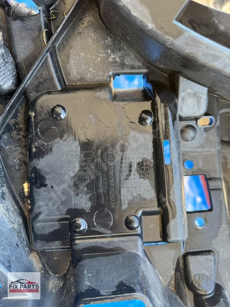 BMW X3 Tampon Braketi (Arka)