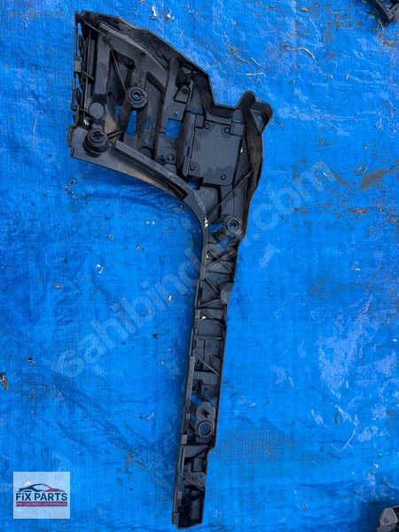 BMW X3 Tampon Braketi (Arka)