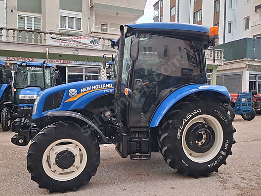 İş Makineleri & Sanayi / Tarım Makineleri / Traktör / New Holland / TT4.55