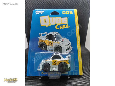 Mini GT Diecast Model 1:64 Nissan Araba - 1291675937