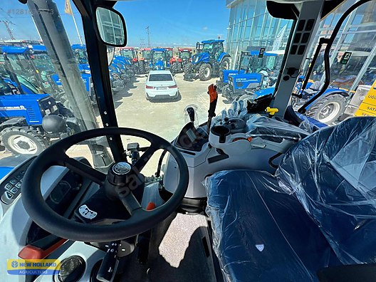 Machinery / Agricultural Machines / Tractors / New Holland / TR6.160S