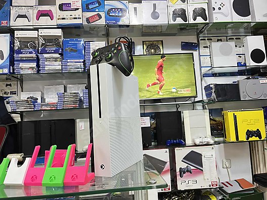 İkinci El ve Sıfır Alışveriş / Oyunculara Özel / Oyun Konsolu / Xbox One S