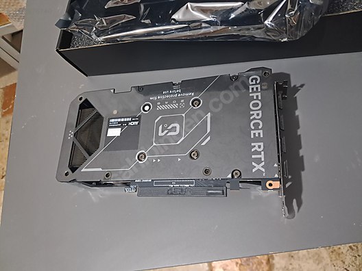 Used & Brand New Items / Computers / Desktops / Desktop Components / Graphics Cards