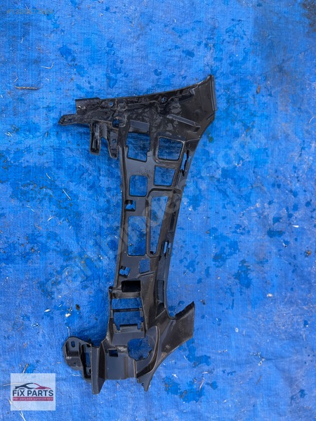 Mercedes C Tampon Braketi (Ön)