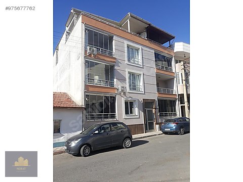 akhisar carsamba pazarinda satilik daire satilik daire ilanlari sahibinden com da 975677762
