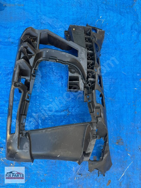 BMW 4 Serisi Tampon Braketi (Ön)