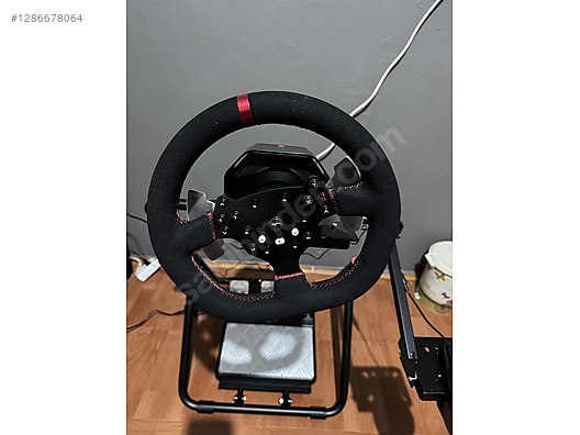 Used & Brand New Items / Gaming & Gamers Exclusive / Gaming Equipment / PC Game Racing Wheels