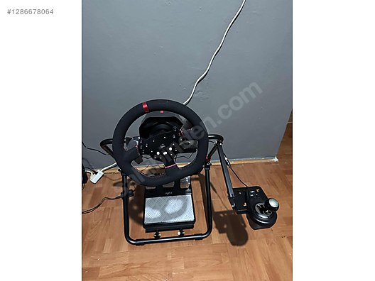 Used & Brand New Items / Gaming & Gamers Exclusive / Gaming Equipment / PC Game Racing Wheels