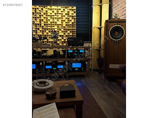 Used & Brand New Items / Home Electronics / Home Audio / Amplifiers / McIntosh