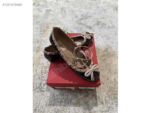 İkinci El ve Sıfır Alışveriş / Giyim & Aksesuar / Kadın / Ayakkabı / Babet