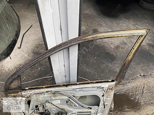 KİA SPORTAGE SAĞ ÖN KAPI (DOLU) görseli 4
