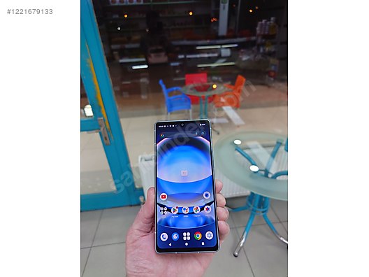 Sharp / Aquos R8 / SIFIR SHARP AQUOS R8 __ 8 RAM/256 GB __ 5G