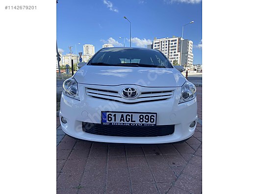 Toyota Auris 1.4 D 4D Comfort Extra EN BAKIMLI EN TEM Z at