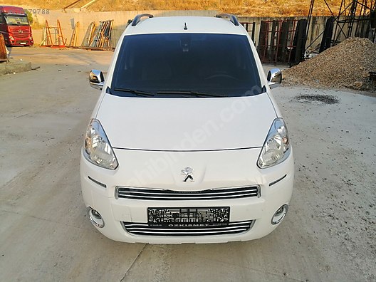peugeot partner 1 6 hdi allure birinci sinif hatasiz boyasiz 2015 tepe 115 lik allura sahibinden comda 976679788