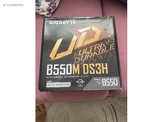 GIGABYTE B550M DS3H + AMD Ryzen 7 5700X + Corsair 16 gb 3200 MHz