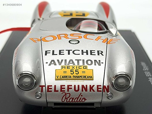 Autoart Diecast Model 1:18 Porsche Araba - 1340680904