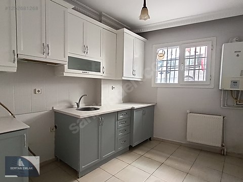 Buca Emniyet Müdürlüğü Yakını 3+1 125m2, Bakımlı...