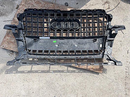 AUDİ Q5 ÖN PANJUR 8R0853651 - İlan ve alışverişte ilk adres