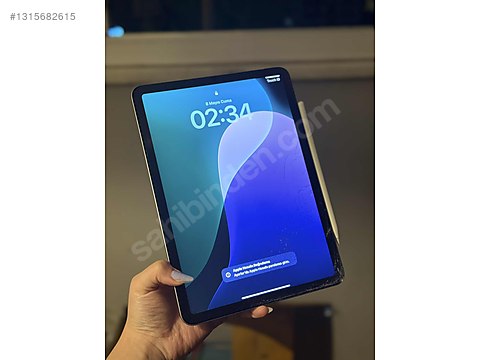 Apple iPad Air 4 64 GB Tablet - 1315682615