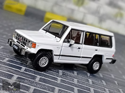 BM Creations Diecast Model 1:64 Mitsubishi Araba - 1269682835