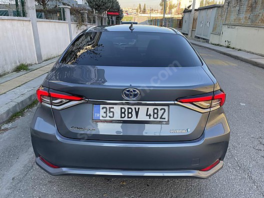 toyota corolla 1 8 hybrid flame x pack 2021 corolla 1 8 hybrid flame xpack hatasiz bej doseme sunroof l at sahibinden com 985683309