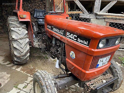 Machinery / Agricultural Machines / Tractors / New Holland / 54C