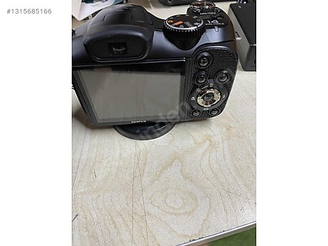 Kompakt / Fujifilm / FinePix S5800 / Fujitsu FINEPIX S5800 1/2.5