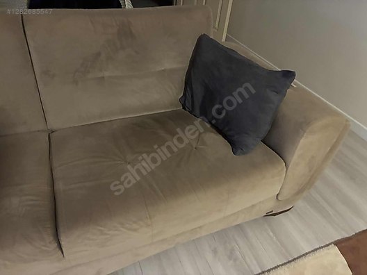 Used & Brand New Items / Home Decor / Furniture / Den & Living Room / Sofa Beds, Couches