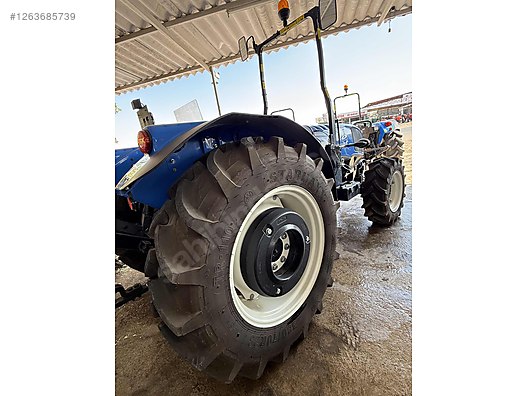 İş Makineleri & Sanayi / Tarım Makineleri / Traktör / New Holland / T3.70B