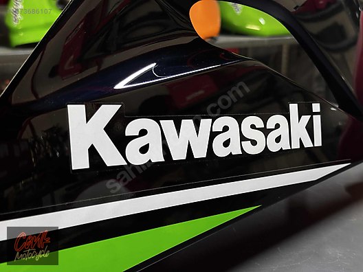 天舞紀　正規品 Grenaj / KAWASAKİ ZX6R SAĞ ALT SAKAL *2013-2017* 55028-0451 (KG702